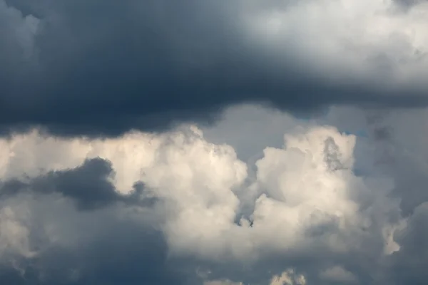 Nuvens — Fotografia de Stock