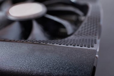 Masadaki bilgisayar grafikleri kartı