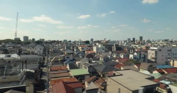 Japonya Tokyo banliyölerine tren yolculuğu — Stok video