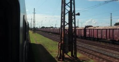 Demiryolu seyahati dikiz aynası