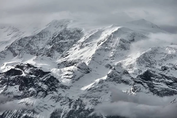 Montañas en los Alpes —  Fotos de Stock