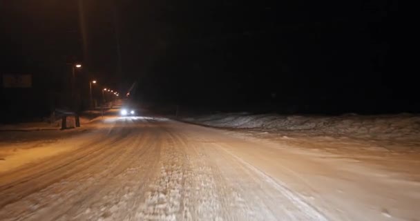 Conducir en la nieve — Vídeo de stock