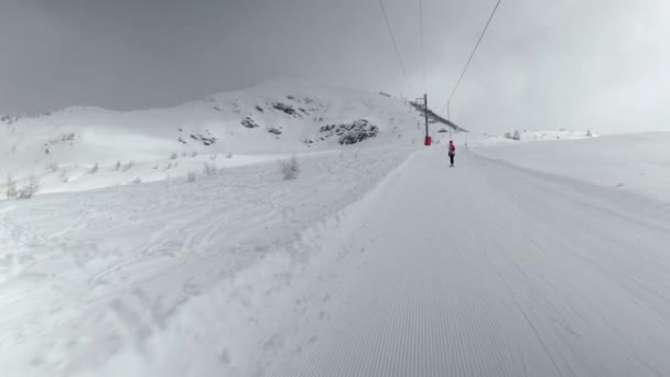 Skilift trekken — Stockvideo
