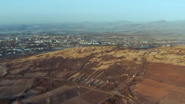 Vista aérea da cidade pequena, Gyongyos, Hungria — Vídeo de Stock