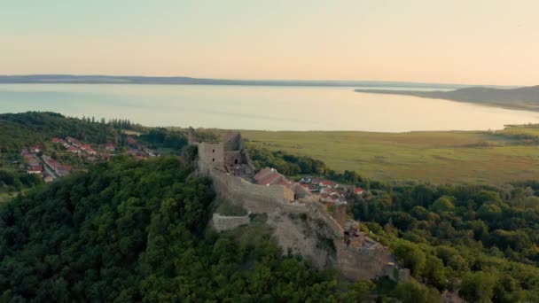 Medieval castle drone aerial view, Szigliget — Stock Video