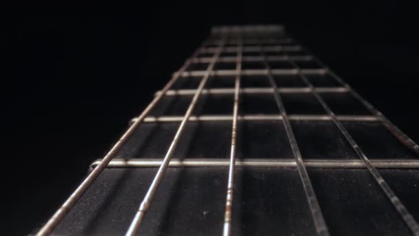 Detalhe da guitarra acústica, Fretboard Closeup — Vídeo de Stock