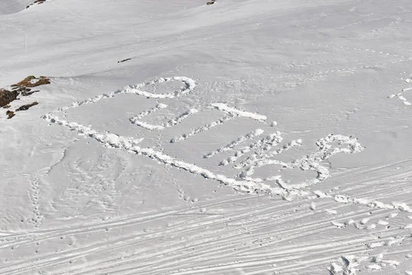 Snow art shoing Putin by a penis — ストック写真