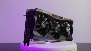 EVGA Geforce RTX 3090 Nvidia GPU görüntüleme