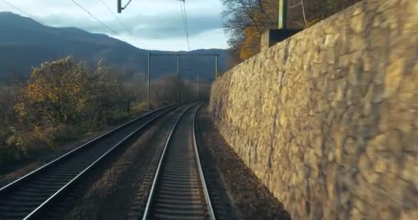 Viaje en tren vista frontal — Vídeo de stock
