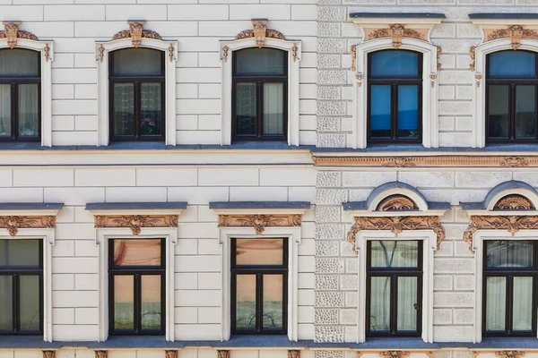 Klassisches städtisches Bauen in Europa — Stockfoto