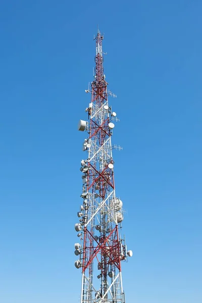 Detalhe da torre do transmissor — Fotografia de Stock