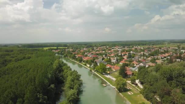 Aldeia em Hungria, Halaszi — Vídeo de Stock