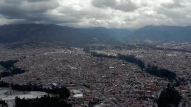 Cuenca, Ekvador, İHA 'dan hava görüntüsü