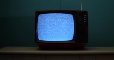 Eski televizyon çekmiyor.