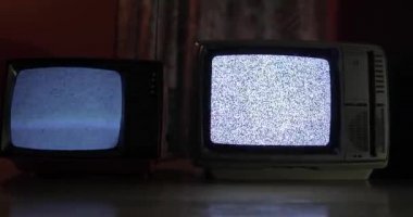 Eski TV ekranları sinyal vermiyor