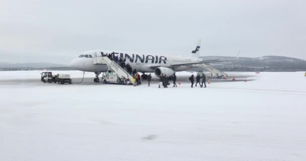 Ivalo Finlândia Por Volta 2022 Voo Finnair Helsínquia Que Chega — Vídeo de Stock