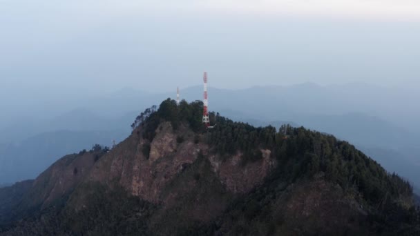 Communication Transmitter Tower Thehill Top Minca Colombia Tropical Mountain Landscape — 图库视频影像