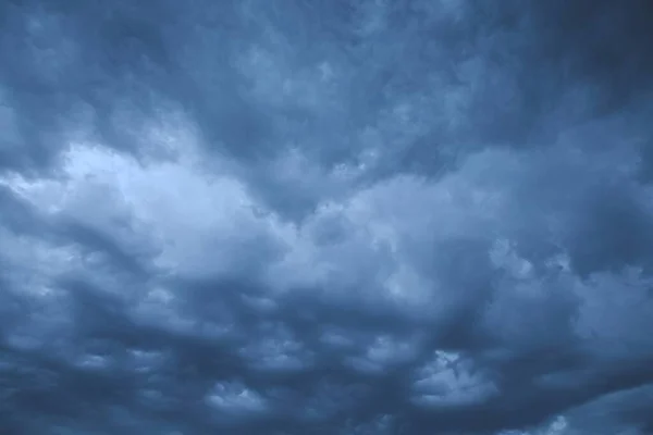 Nubes Oscuras Cielo Stomía — Foto de Stock