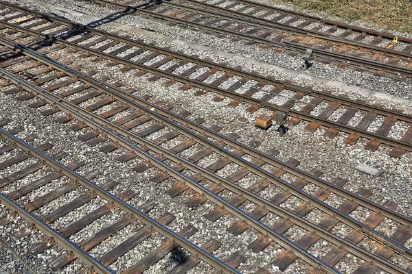 Linee Ferroviarie Che Fondono Una Rotta Trasporto Principale — Foto Stock