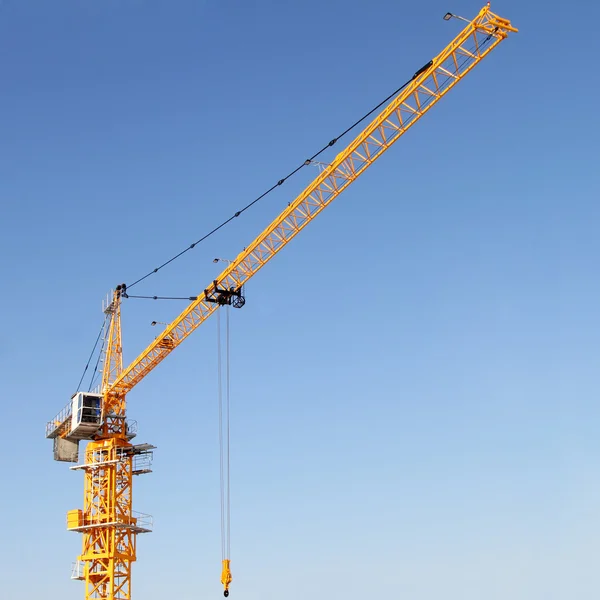 The modern tower crane — Stock Photo, Image