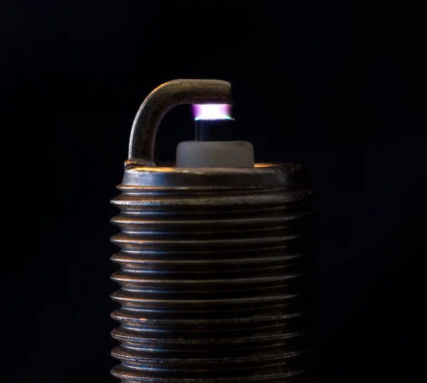 Sparks between the electrodes of engine spark plug — Stock Photo, Image