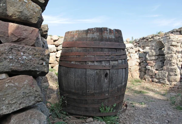 Viejo barril de vino — Foto de Stock