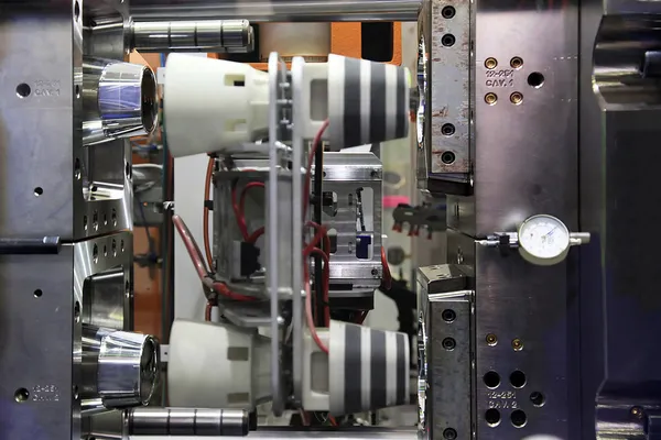 Enjeksiyon kalıplama makinesi plastik parçalar