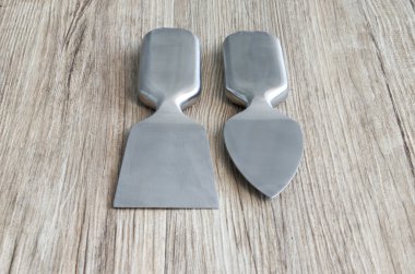 stalen mes voor Italiaanse parmigiano