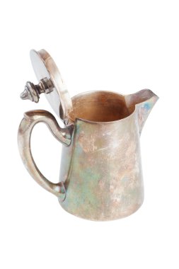 Retro çaydanlık veya cezve, beyaz zemin üzerine izole sürahi