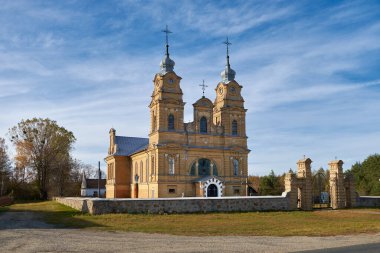 Dvorets, Dyatlovo semti, Grodno bölgesi, Belarus 'taki Eski Katolik Kilisesi.