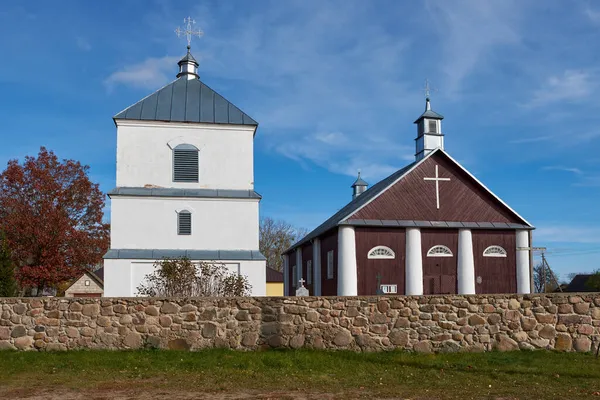 Eski Ahşap Aziz Mikail Kilisesi Çan Kulesi Netech Köyü Lida — Stok fotoğraf