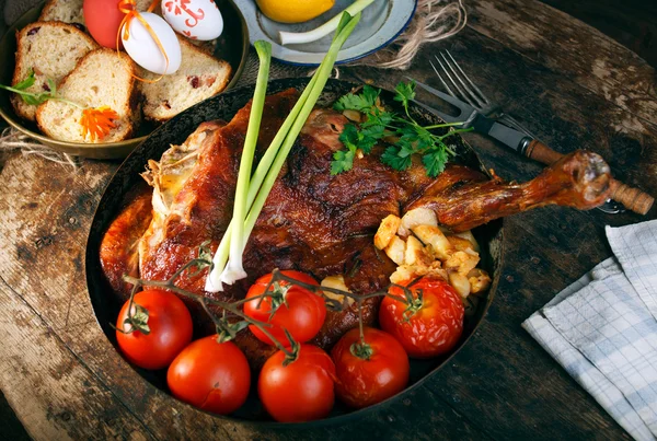 Roasted leg of lamb — Stock Photo, Image