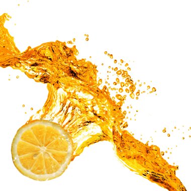 portakal dilimi ve splash beyaz izole meyve suyu