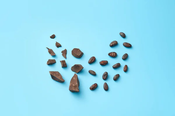 Top View Minimalist Composition Pile Organic Raw Chocolate Chunks Cocoa — Stock Photo, Image