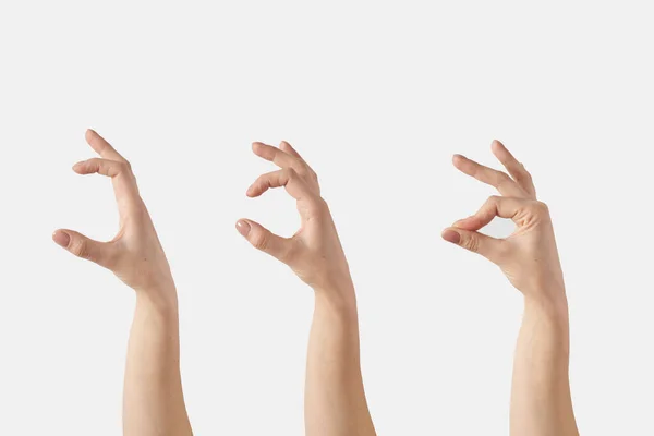 Mãos Femininas Horizontais Fazendo Gesto Que Medir Tamanho Circunferência Espessura — Fotografia de Stock