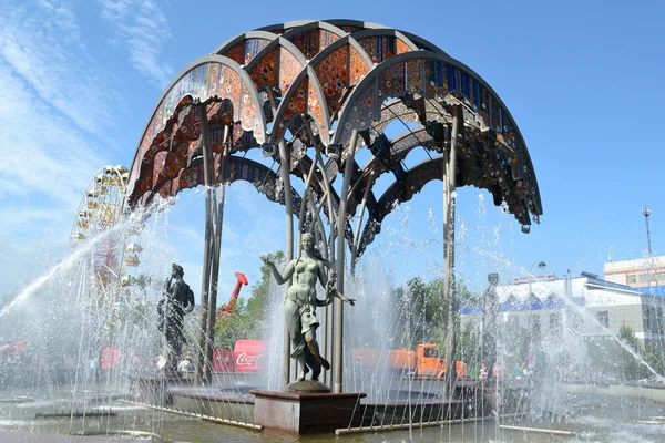 La fontaine du boulevard Tsvetnoy, Tyumen — Photo