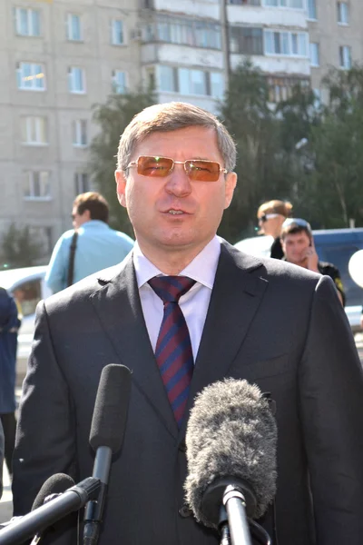 The governor of the Tyumen region Vladimir Yakushev at official — Stock Photo, Image