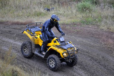 ty bir sezon ATV üzerinde sürüş resmi kapanış gerçekleşti