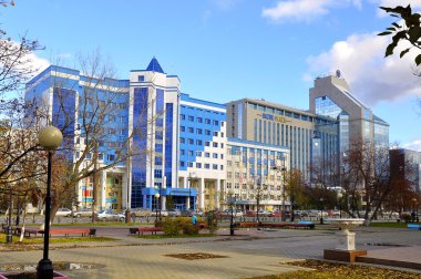 tekutyevsky Bulvarı. gazoil-plaza iş merkezi görünümünü ve