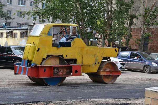 Spezialausrüstung für Straßenreparaturen. Eisbahn. — Stockfoto