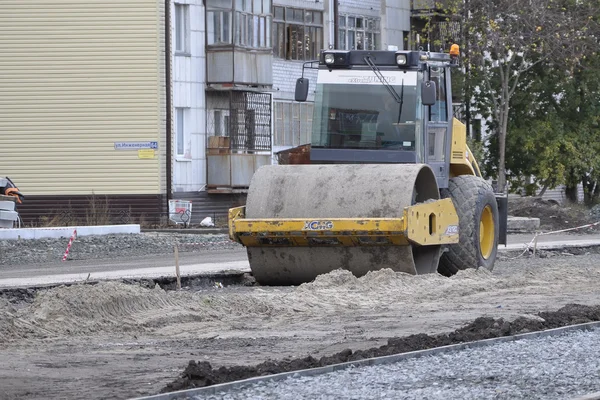 在道路建设上的专用设备。滑冰场 — Stockfoto