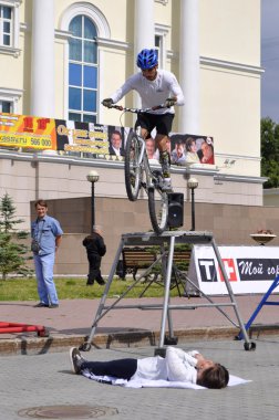 Timur Endre teljesítmény, a ciklus tria Oroszország Bajnokok