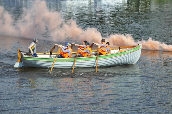 Día del atleta en Tyumen, 09.08.2014. Festival de deportes acuáticos — Foto de Stock