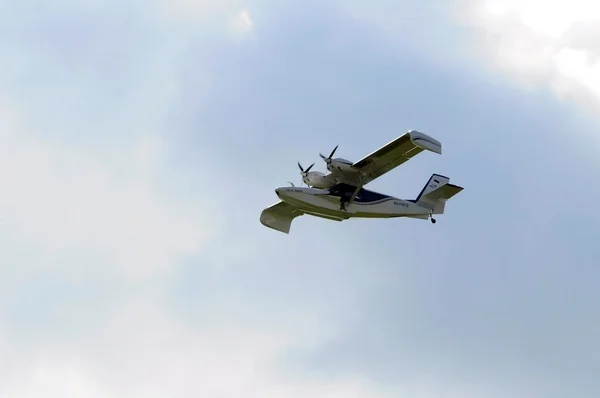 Mostra aerea "In visita allo Utair". Tyumen, Russia. 16.08.2014. Orio — Foto Stock