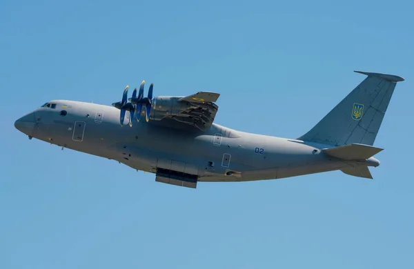 Antonov Quatro Motores Médio Alcance Transporte Aeronaves Primeira Aeronave Tomar — Fotografia de Stock