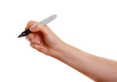 Kadın eli siyah bir marker ile