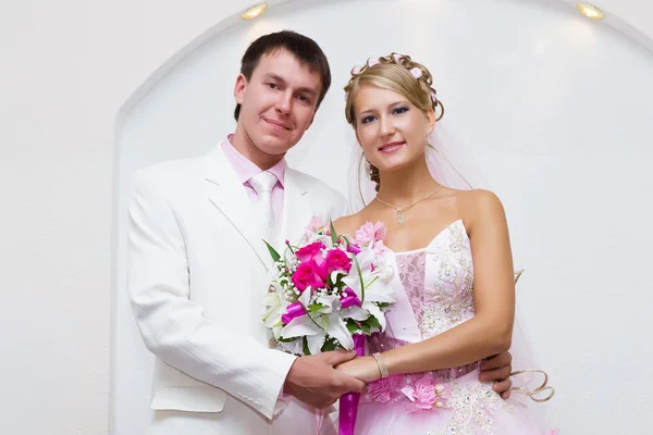 Foto de boda. Retrato de los novios — Foto de Stock