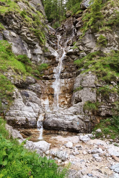 Small alpine cascade — Stock Photo, Image