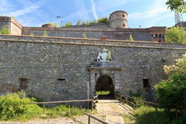 sperone Kalesi. Liguria, İtalya