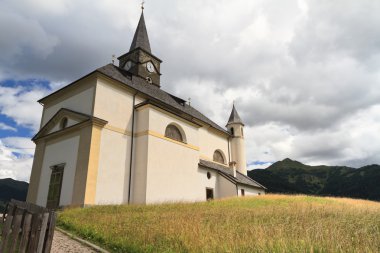 Dolomiti - küçük kilise laste